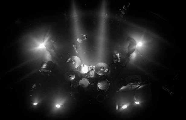 1471760_238098426350059_895916636_n